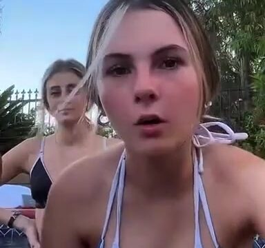 Norissa Valdez Leak – Naked Tits In Pool With Girl Friend